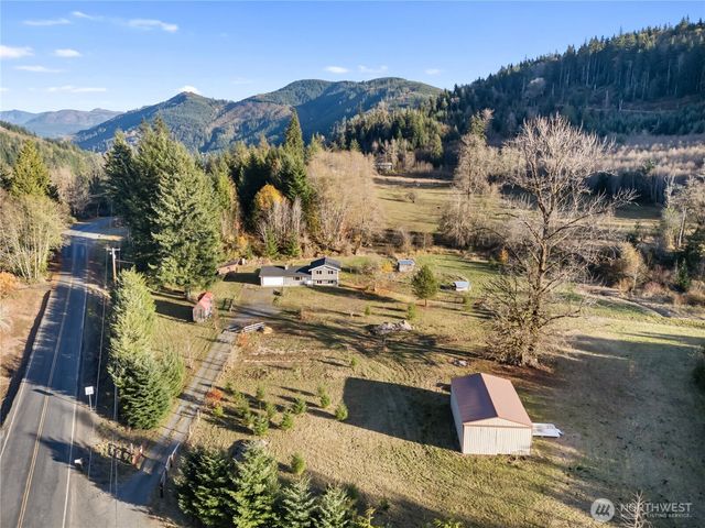 124 Highland Valley Road, Morton, WA 98356