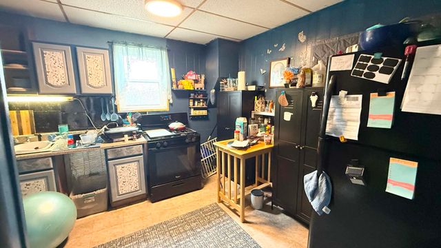 818 BROWN Avenue, Erie, PA 16502