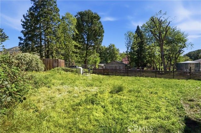 13894 Meadow, Lytle Creek, CA 92358