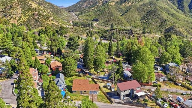 13894 Meadow, Lytle Creek, CA 92358