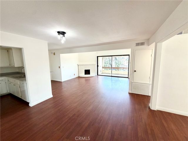 15155 Sherman Way 49, Van Nuys, CA 91405