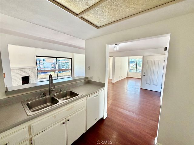 15155 Sherman Way 49, Van Nuys, CA 91405
