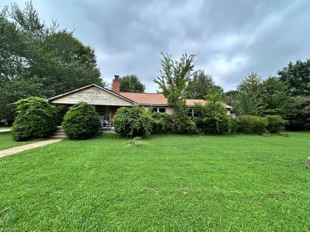 5760 Bunch Road, Oak Ridge, NC 27310