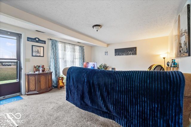 1121 E 5th Street, Greenfield, IN 46140