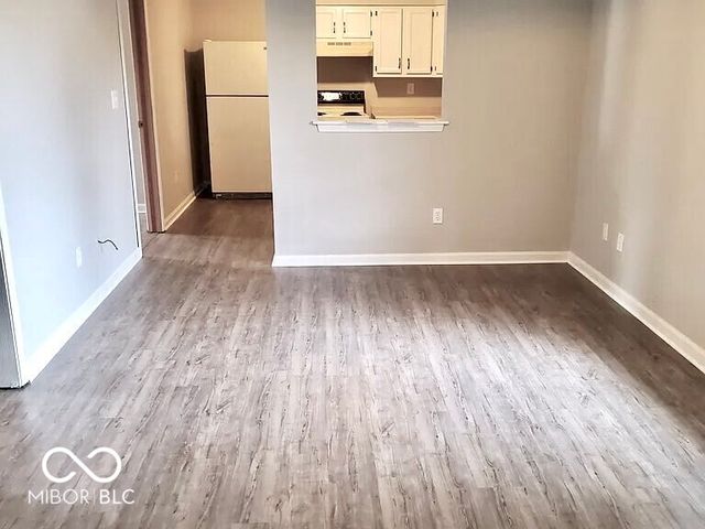 1121 E 5th Street, Greenfield, IN 46140