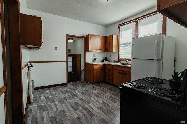 716 Waggoner Avenue, Evansville, IN 47713