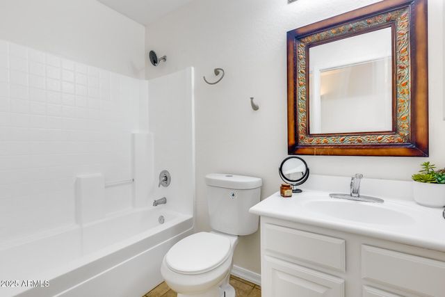 11467 W AUSTIN THOMAS Drive, Surprise, AZ 85378