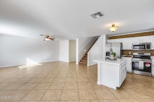 11467 W AUSTIN THOMAS Drive, Surprise, AZ 85378