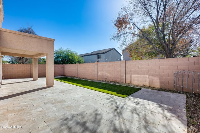 11467 W AUSTIN THOMAS Drive, Surprise, AZ 85378