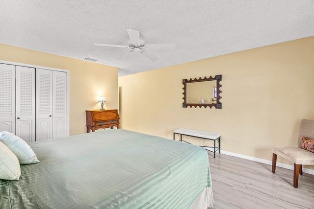 4625 Rosewood Tree Court A, Boynton Beach, FL 33436