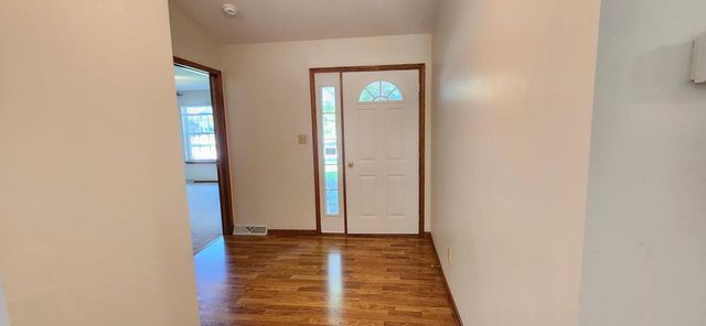 1132 Eastbrook DRIVE, Burlington, WI 53105