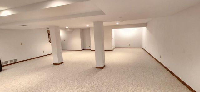 1132 Eastbrook DRIVE, Burlington, WI 53105