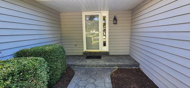 1132 Eastbrook DRIVE, Burlington, WI 53105