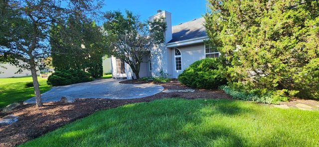 1132 Eastbrook DRIVE, Burlington, WI 53105