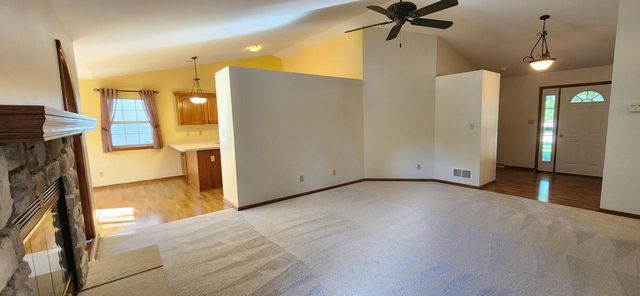 1132 Eastbrook DRIVE, Burlington, WI 53105