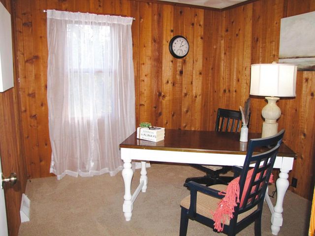 10168 N Edgewood Shores Road, Edgerton, WI 53534