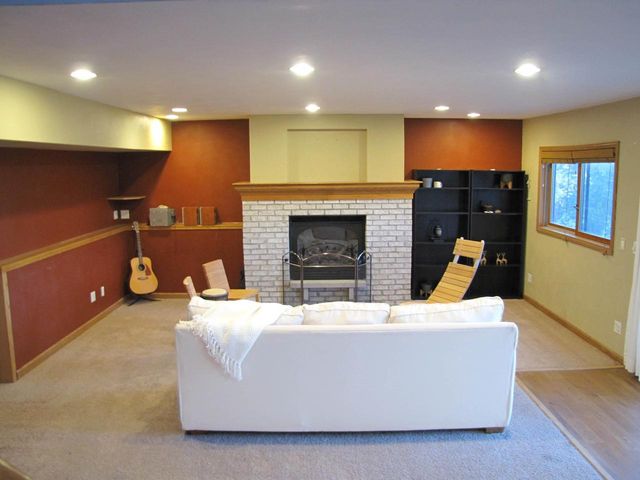 10168 N Edgewood Shores Road, Edgerton, WI 53534