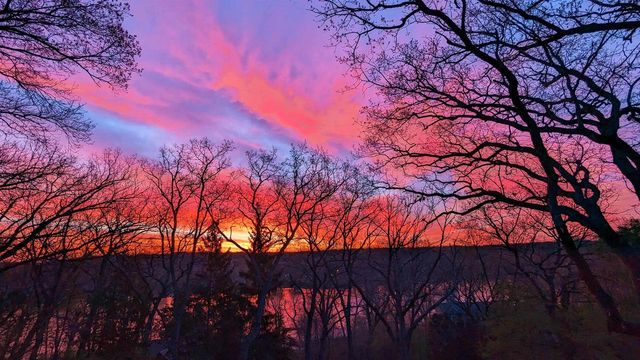 10168 N Edgewood Shores Road, Edgerton, WI 53534