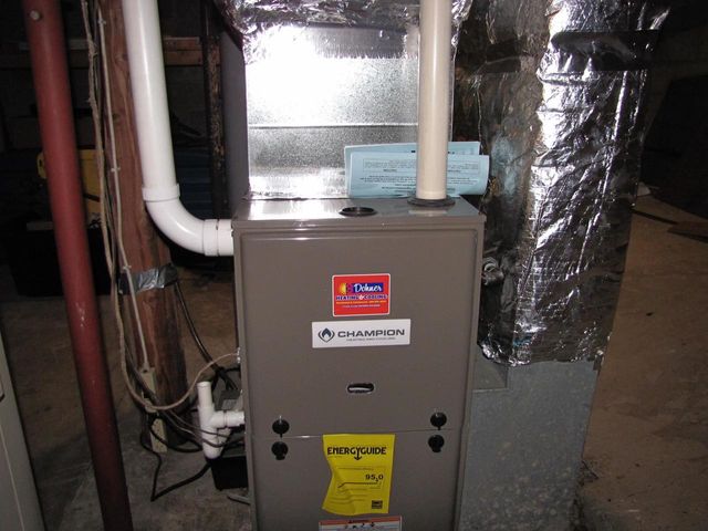 10168 N Edgewood Shores Road, Edgerton, WI 53534