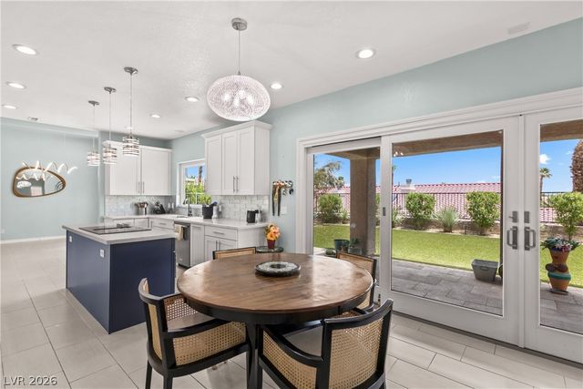 2808 Crystal Beach Drive, Las Vegas, NV 89128