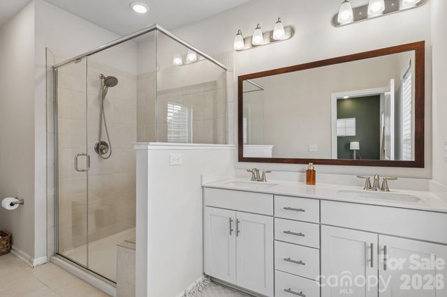 10122 Hemingway Place, Charlotte, NC 28227