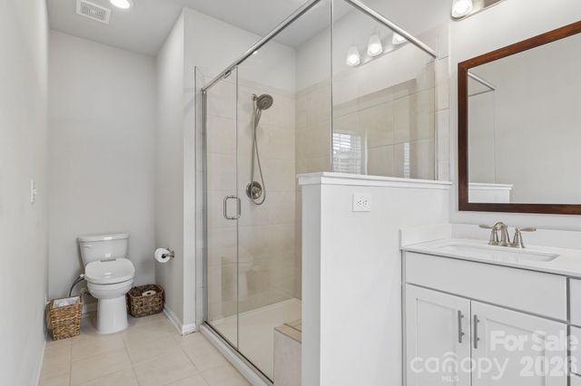 10122 Hemingway Place, Charlotte, NC 28227