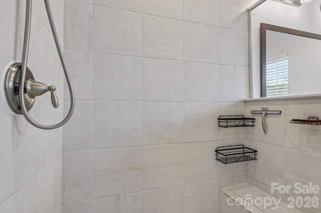 10122 Hemingway Place, Charlotte, NC 28227