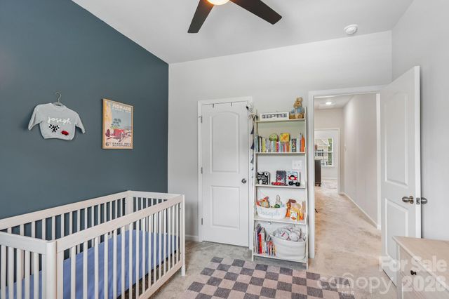 10122 Hemingway Place, Charlotte, NC 28227