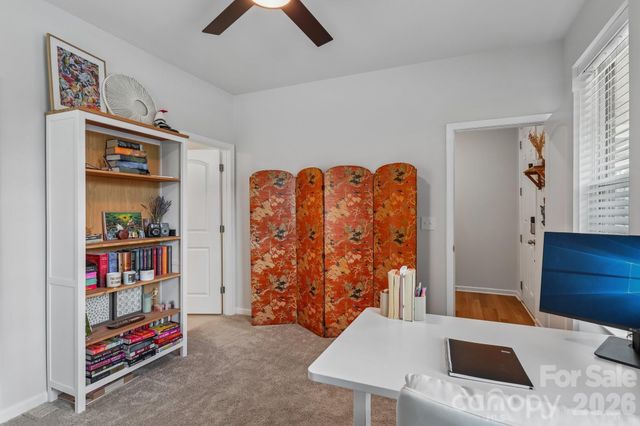 10122 Hemingway Place, Charlotte, NC 28227
