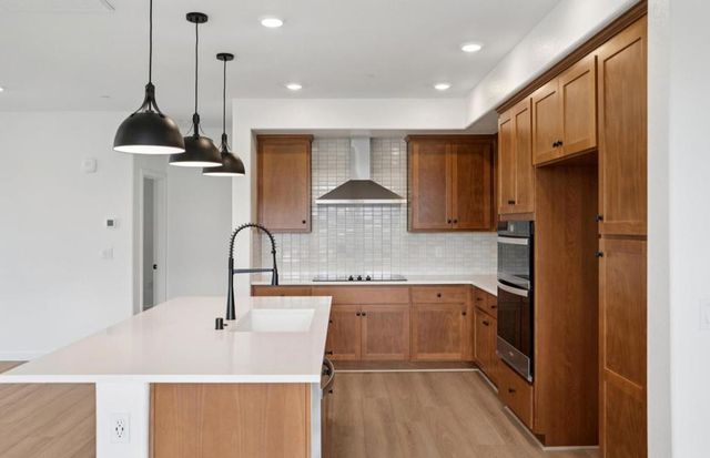 817 Wisteria Court, San Jose, CA 95117