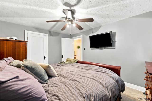 4423 Stratford, Hamburg, NY 14075