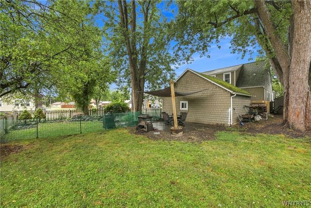 4423 Stratford, Hamburg, NY 14075