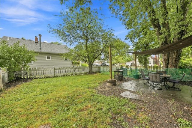 4423 Stratford, Hamburg, NY 14075