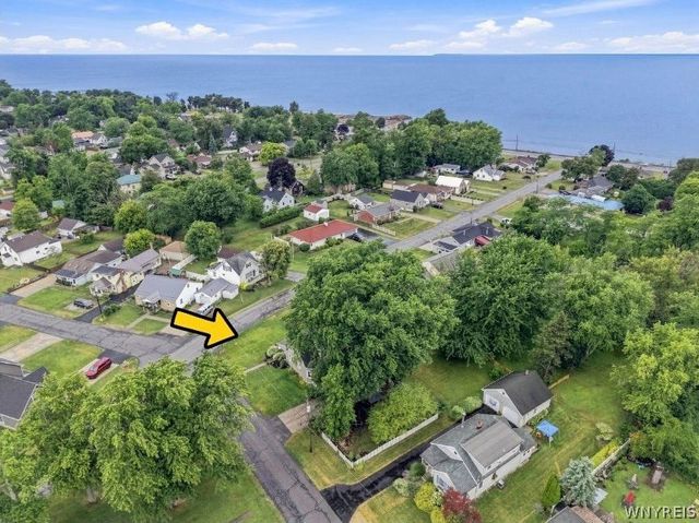 4423 Stratford, Hamburg, NY 14075