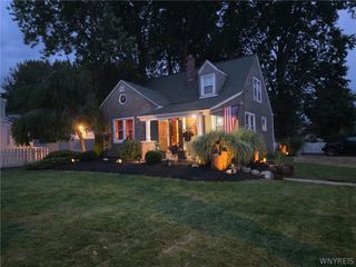 4423 Stratford, Hamburg, NY 14075
