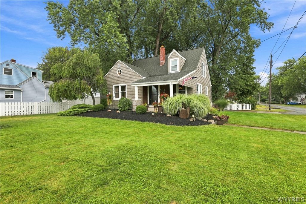 4423 Stratford, Hamburg, NY 14075