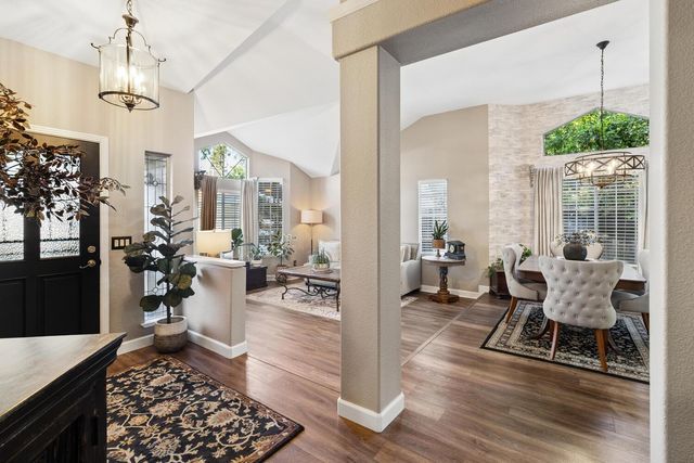 9362 Savin Pl, Elk Grove, CA 95624