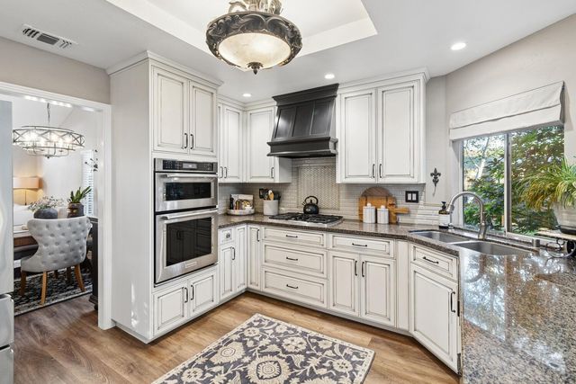 9362 Savin Pl, Elk Grove, CA 95624