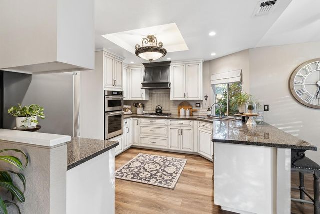 9362 Savin Pl, Elk Grove, CA 95624