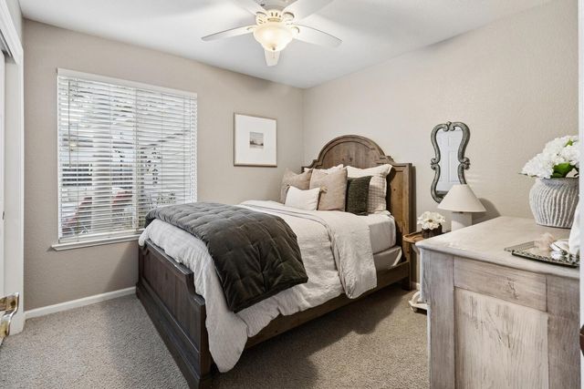 9362 Savin Pl, Elk Grove, CA 95624