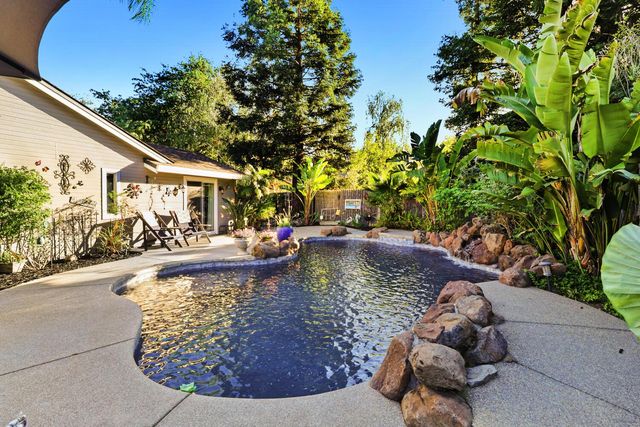 9362 Savin Pl, Elk Grove, CA 95624