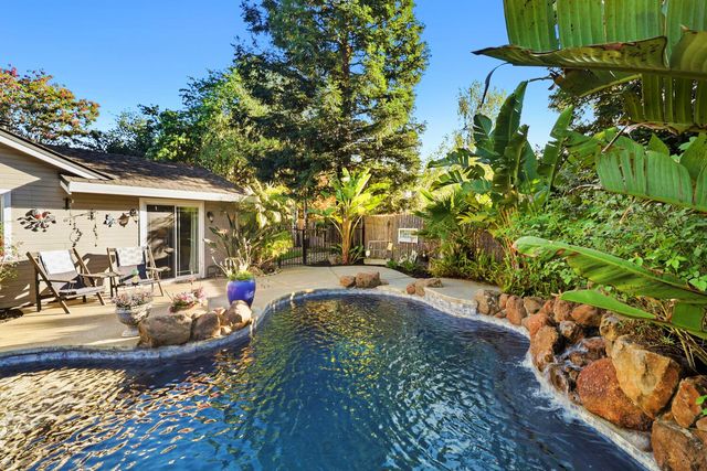 9362 Savin Pl, Elk Grove, CA 95624