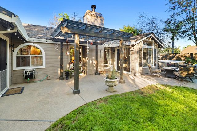 9362 Savin Pl, Elk Grove, CA 95624