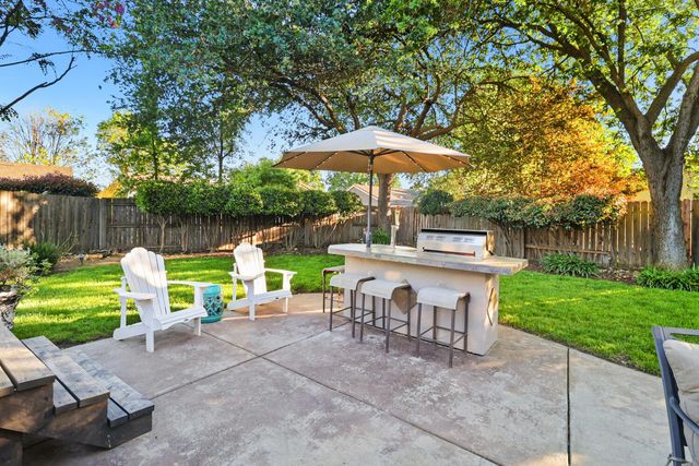 9362 Savin Pl, Elk Grove, CA 95624