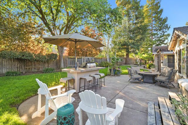 9362 Savin Pl, Elk Grove, CA 95624