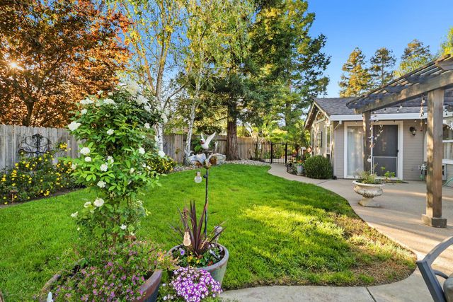 9362 Savin Pl, Elk Grove, CA 95624