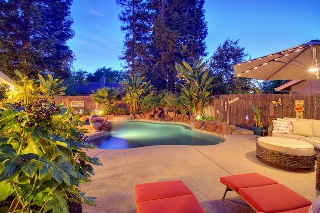 9362 Savin Pl, Elk Grove, CA 95624