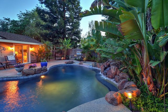 9362 Savin Pl, Elk Grove, CA 95624