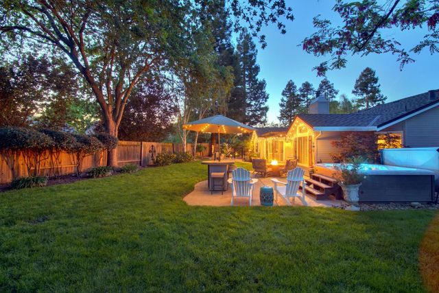 9362 Savin Pl, Elk Grove, CA 95624