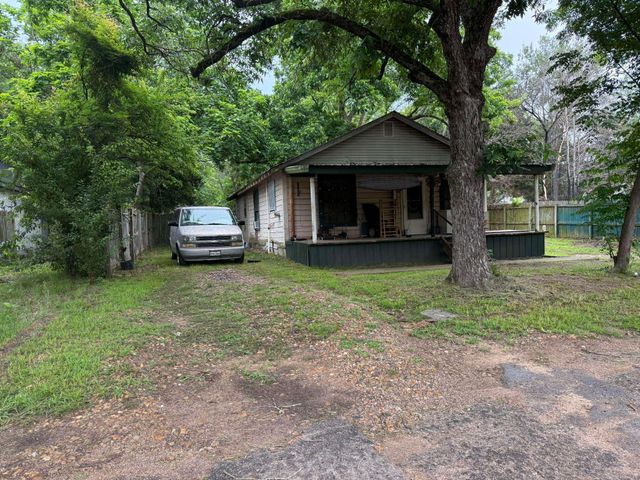 717 ALLEN STREET, Gilmer, TX 75644